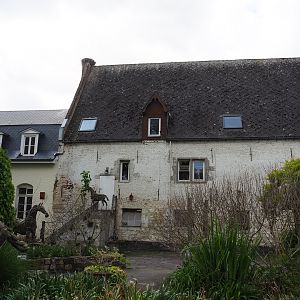 Old farm buildings, 2023-05-16