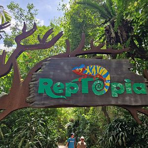 Reptopia entrance