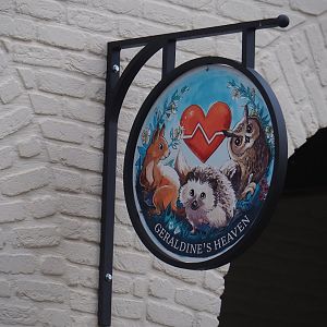 Sign for Geraldine's Heaven wildlife care center, 2023-10-13