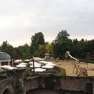 Snack stand, sitting area and playground, 2023-10-13