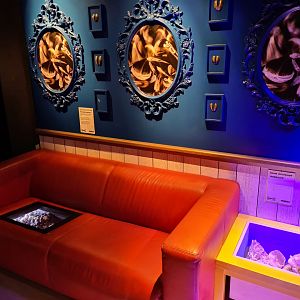 Mössel furnishings store interior