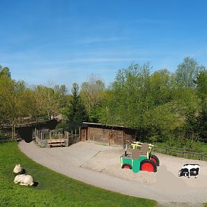 Playground and picnic area between ibex exhibit and vulture aviary, 2023-04-30