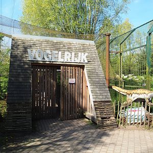 Entrance to Vogelrijk/Bird Kingdom aviary, 2023-04-30