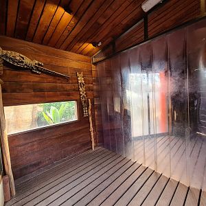 Africa - Crocodile river entrance hut