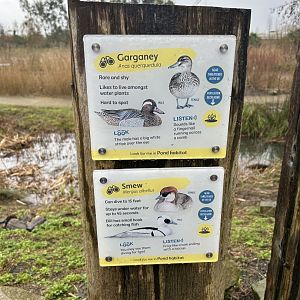 Signage in Waterscapes Aviary