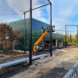 South America - Aviaries building site
