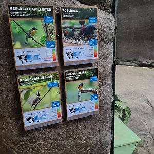 Oceanium - Bird enclosure signage