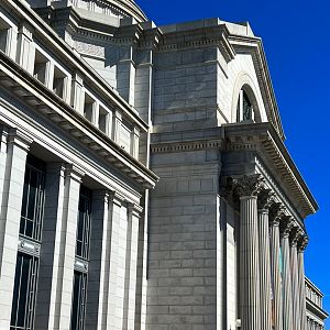 NMNH National Mall Facade Side View