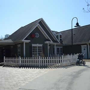 The Last Days of the Discovery House