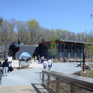 Revolution Ridge - Shearer Animal Hospital and Giant Cassowary Statue