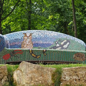 Mosaic bench with depictions of Limburg species, 2023-07-18