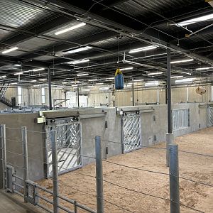 Tulsa Zoo Elephant Preserve Barn