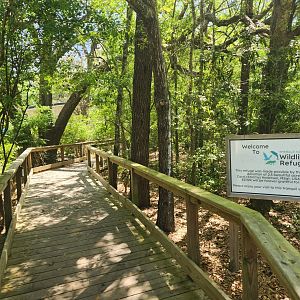 Emerald Coast Wildlife Refuge - Entrance path