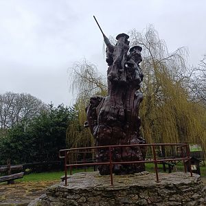 Wood sculptures -Marcelle Naturaleza