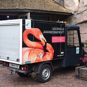 Catering transport vehicle, 2023-08-17