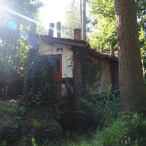 Snavelrijk ('Kingdom of Beaks') aviary viewing hut, 2023-09-24