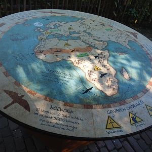 Native bird education area - Migratory birds sign, 2023-09-24