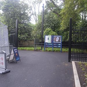 Smithsonian National Zoo - Lot A Entrance