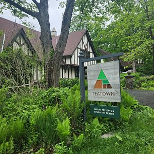 Teatown Lake Reservation - Entrance