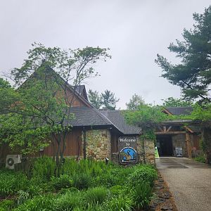 North Chagrin NC - Entrance