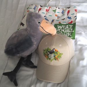 Weltvogelpark Walsrode Souvenirs - Shoebill plushie, Baseball cap with logo and gift shop bag