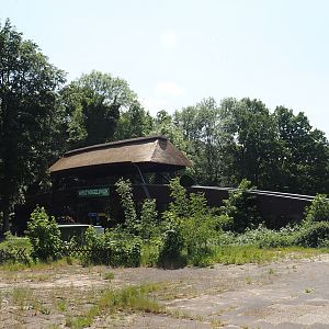 Bridge from parking lot to Weltvogelpark Walsrode, 2024-05-21