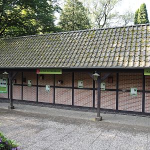 Display of nesting boxes and homes for birds and wildlife, 2024-05-24