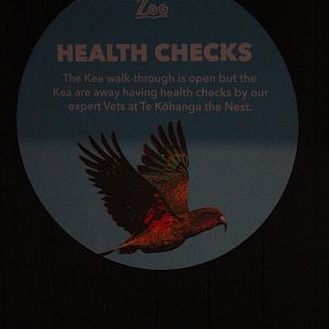 Signage regarding Kea being off-display