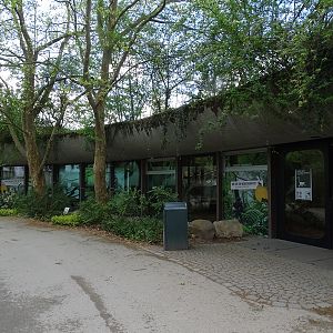 Welt der Affen; monkey house