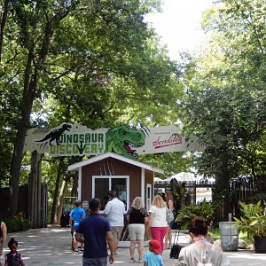 6/29/2024 - Dinosaur Discovery Entrance