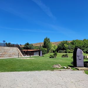 Birds-of-prey amphitheater -Sendaviva (2024)
