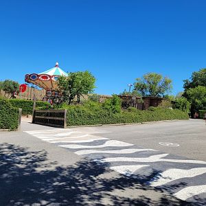 Road to flying chairs and general panorama -Sendaviva (2024)