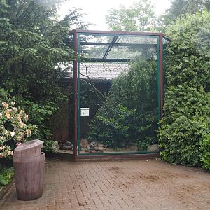 Laughing kookaburra aviary near Jungle Trail entrance, 2024-05-22