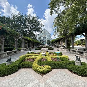 Entry Gardens + Atrium
