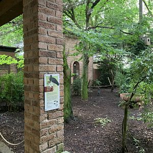 Bird cloister