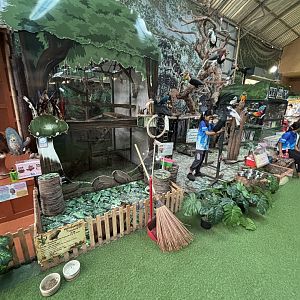 Animal Handling Zone (extra fee)