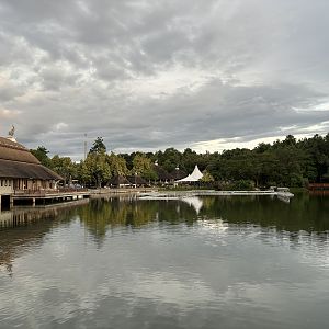 Central Lake