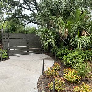 Birds of the World Keeper Gate