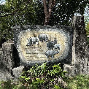 White Rhino Exhibit - sign