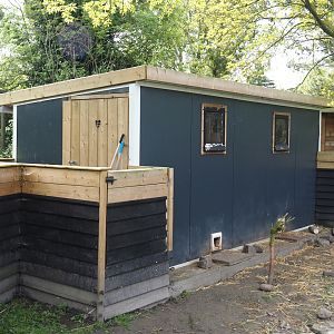 Asian small-clawed otter barn, 2024-05-11