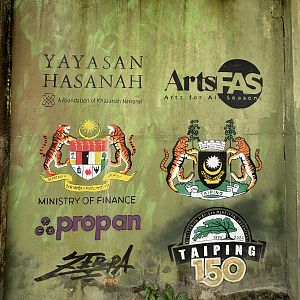 Zoo Association Signs