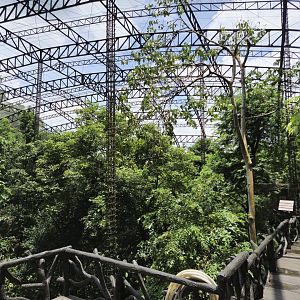 Khao Kheow Aviary