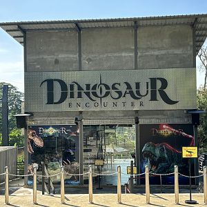 Dinosaur Encounter Ride