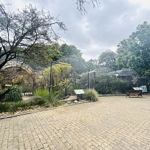 Australian bird aviaries