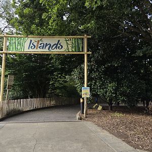 Islands area entry sign