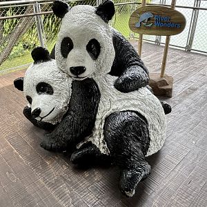 Giant Panda Statues