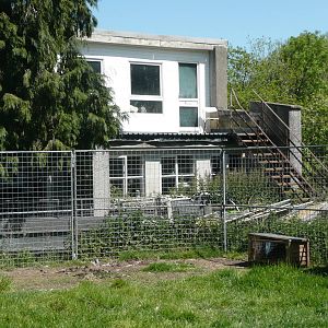 Welsh Hawking Centre ( former Barry Zoo )