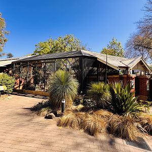 Toilet block aviaries - Australian parrots