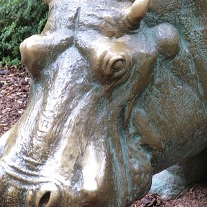 Hippo statue -Zoologischer Garten Berlin (2024)