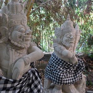 Statues in the greenhouse -Tierpark Berlin (2024)
